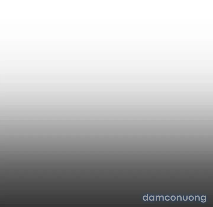 Em gái bán hàng sextoy 