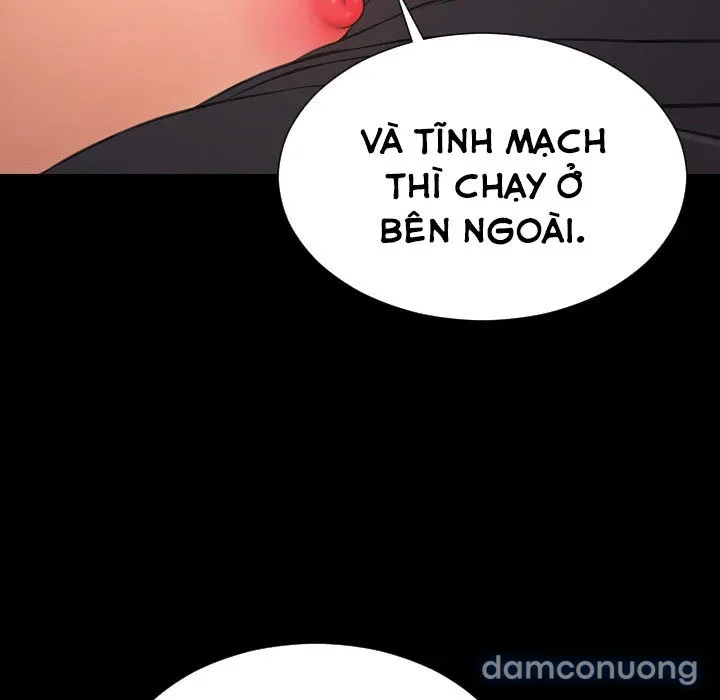 Em gái bán hàng sextoy 