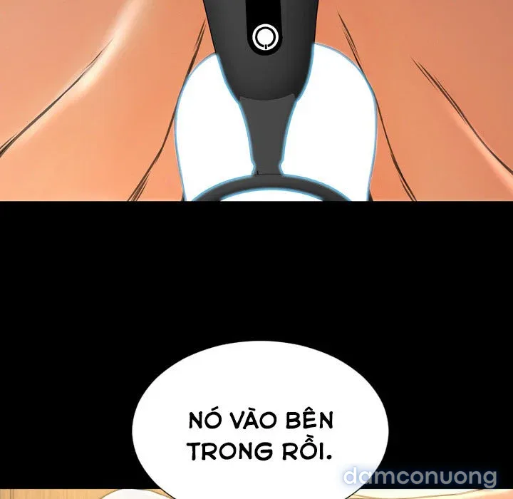 Em gái bán hàng sextoy 