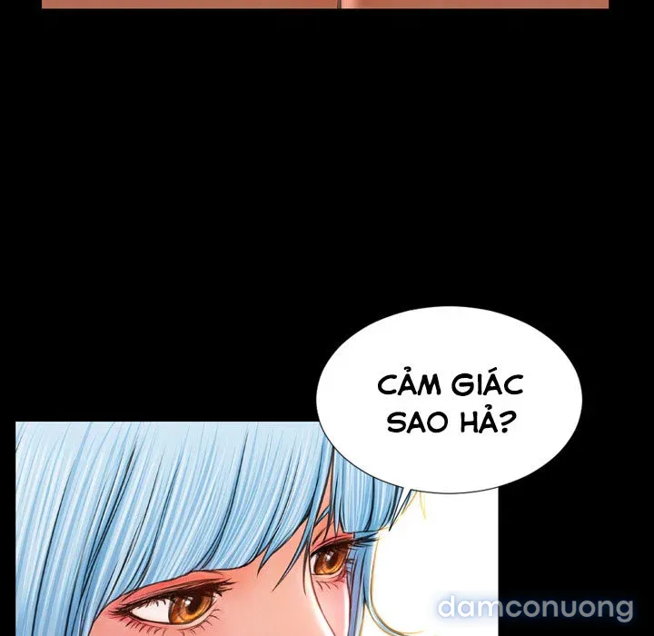 Em gái bán hàng sextoy 