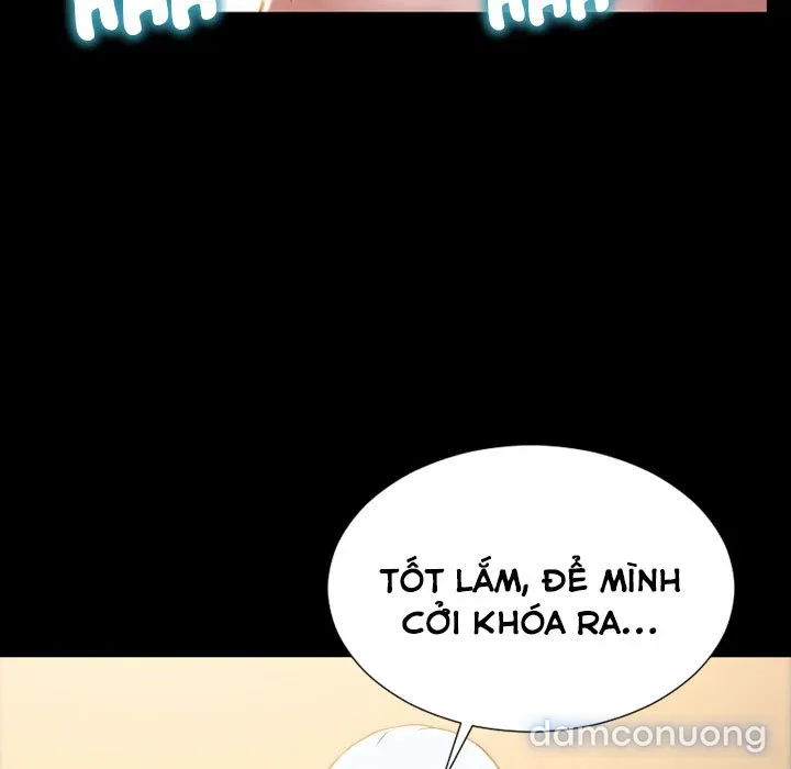 Em gái bán hàng sextoy 