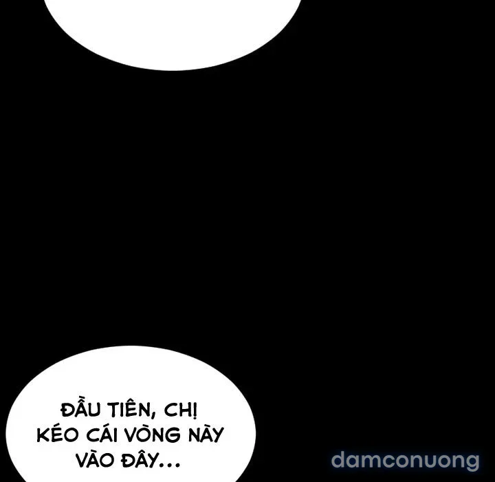 Em gái bán hàng sextoy 