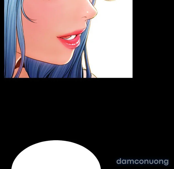Em gái bán hàng sextoy 