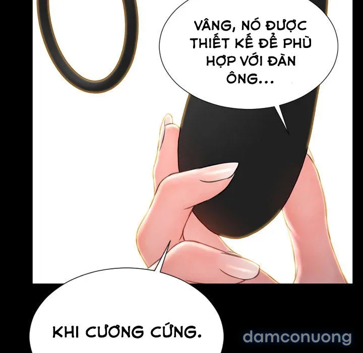 Em gái bán hàng sextoy 
