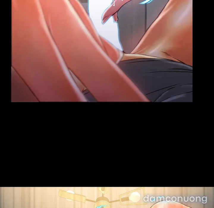 Em gái bán hàng sextoy 