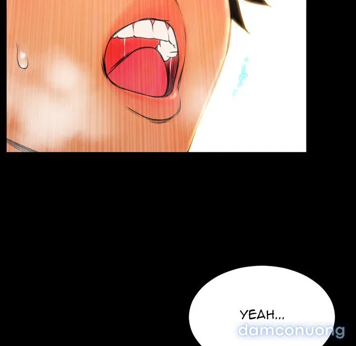 Em gái bán hàng sextoy 