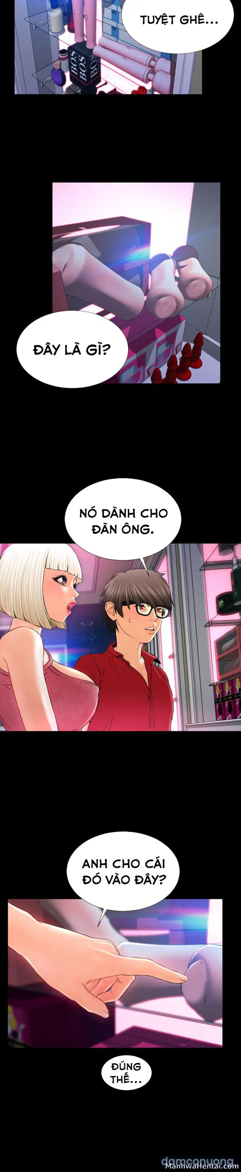 Em gái bán hàng sextoy 
