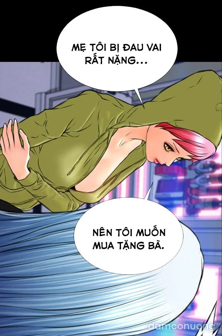 Em gái bán hàng sextoy 