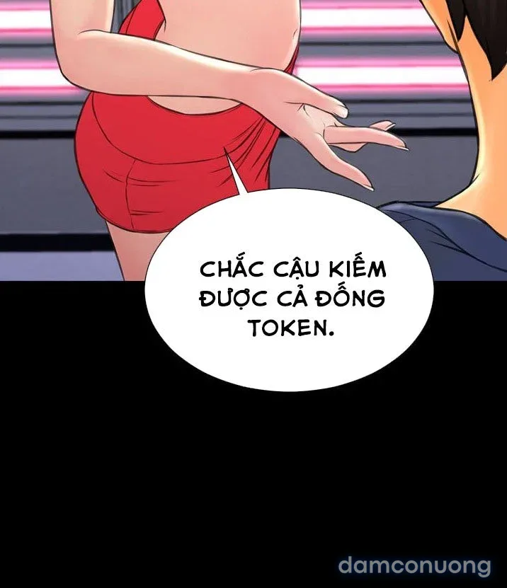 Em gái bán hàng sextoy 