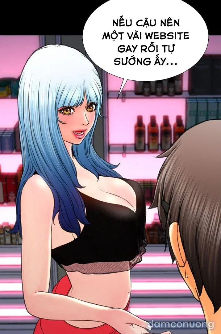 Em gái bán hàng sextoy 