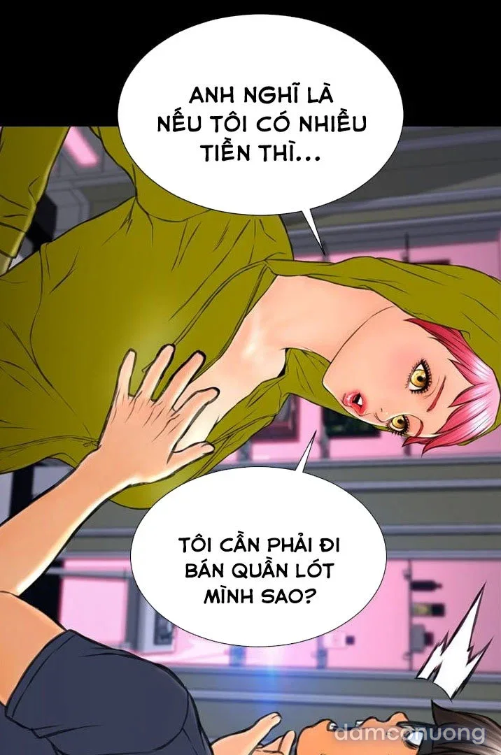 Em gái bán hàng sextoy 