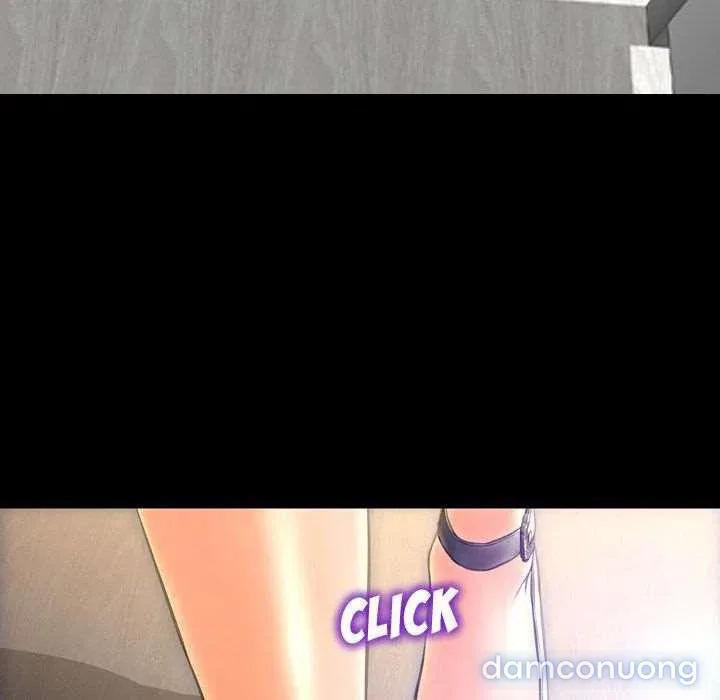 Em gái bán hàng sextoy 