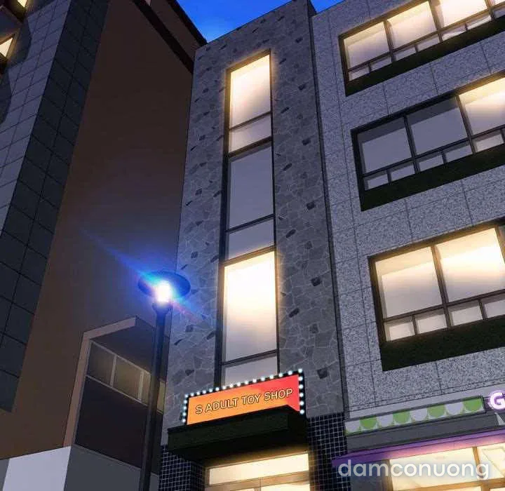 Em gái bán hàng sextoy 