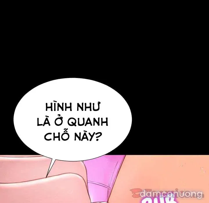 Em gái bán hàng sextoy 