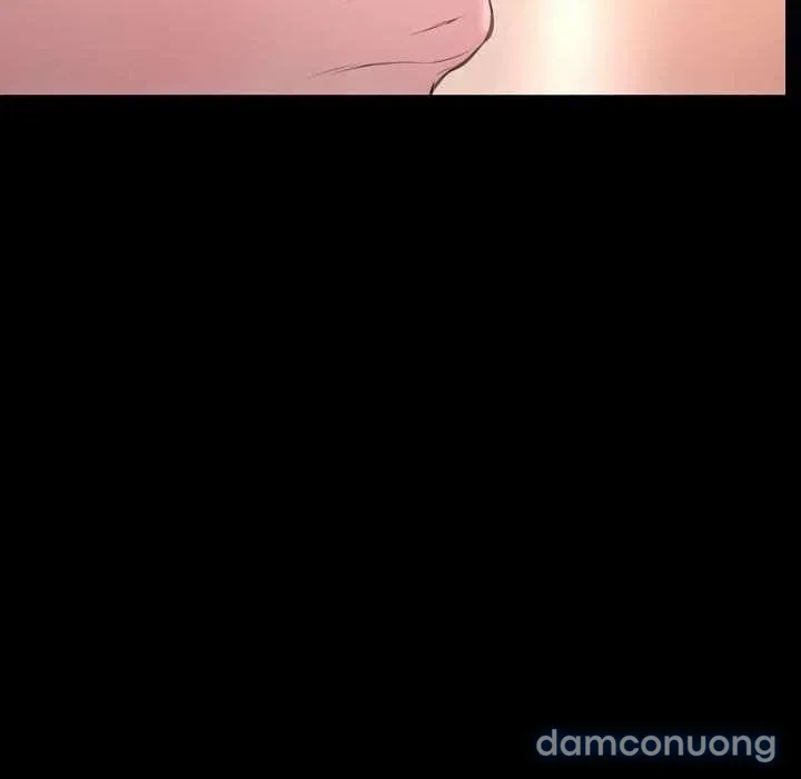 Em gái bán hàng sextoy 