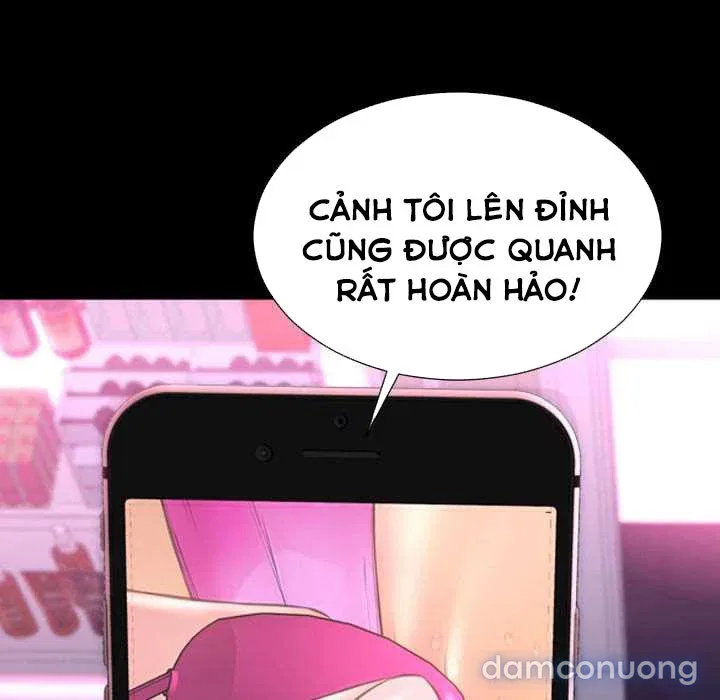 Em gái bán hàng sextoy 