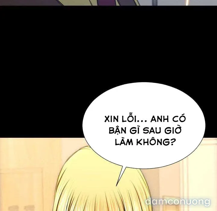 Em gái bán hàng sextoy 