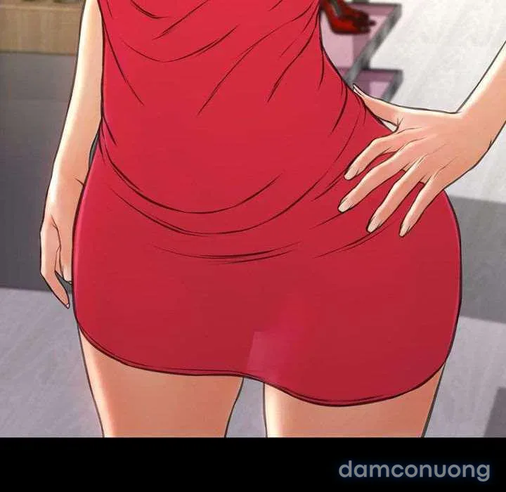 Em gái bán hàng sextoy 