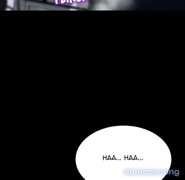 Em gái bán hàng sextoy 