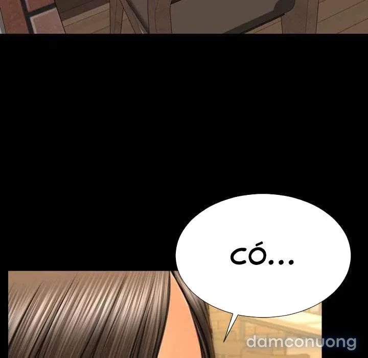 Em gái bán hàng sextoy 
