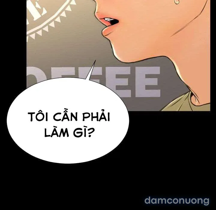 Em gái bán hàng sextoy 