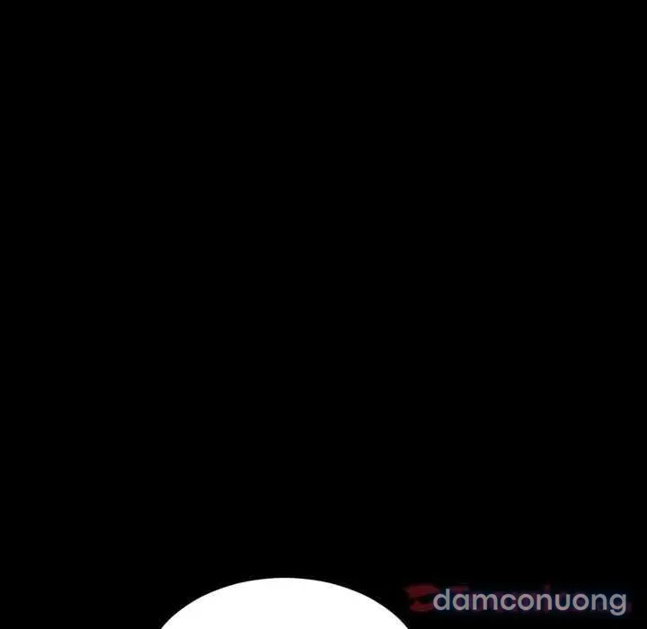 Em gái bán hàng sextoy 