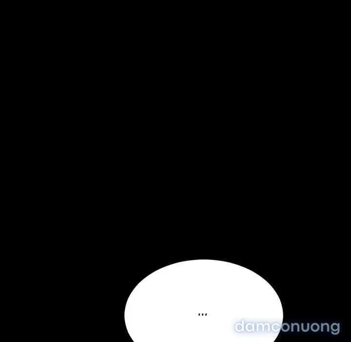 Em gái bán hàng sextoy 