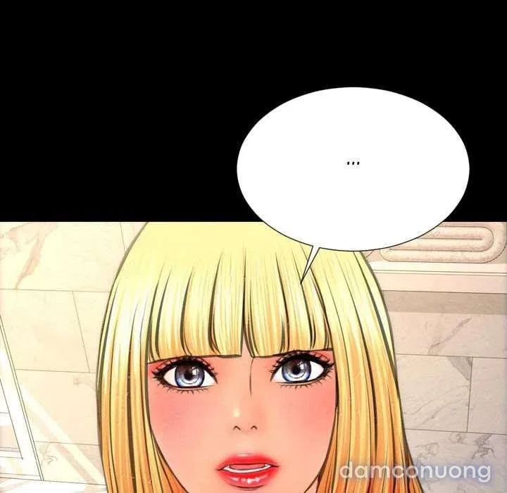 Em gái bán hàng sextoy 