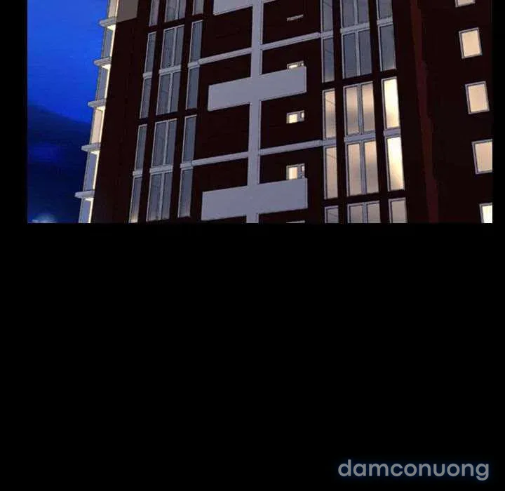 Em gái bán hàng sextoy 