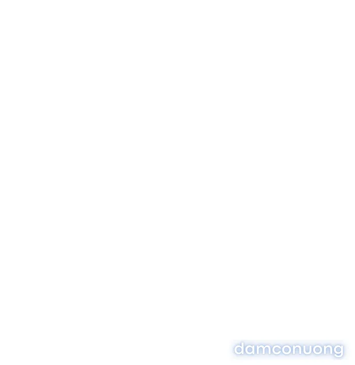 Em gái bán hàng sextoy 