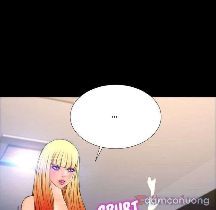 Em gái bán hàng sextoy 