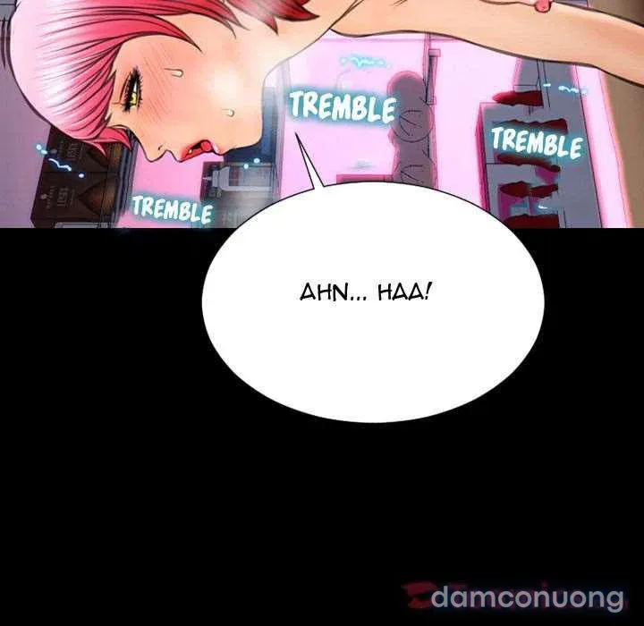 Em gái bán hàng sextoy 