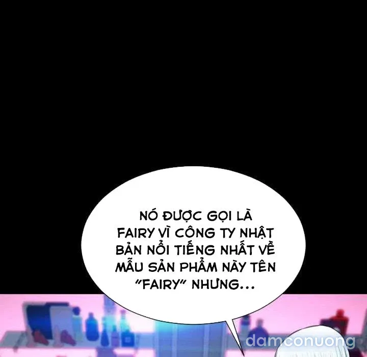 Em gái bán hàng sextoy 