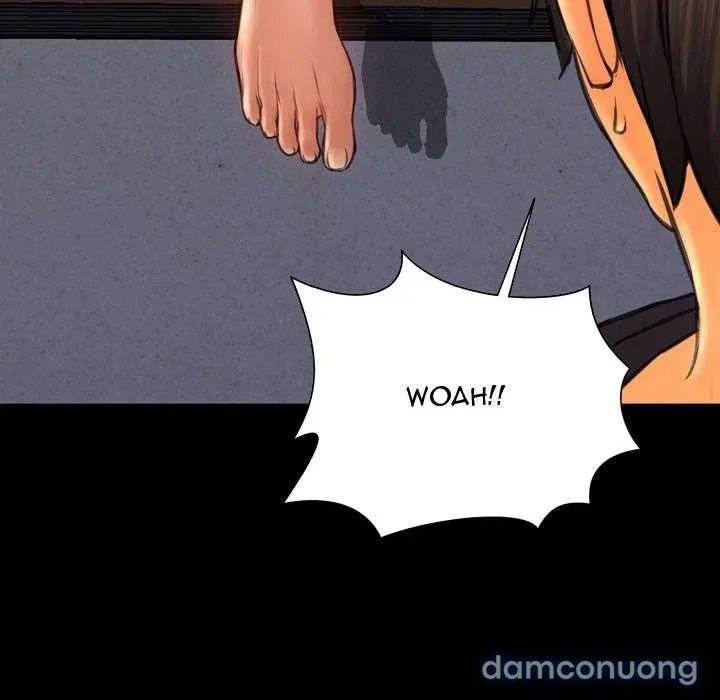 Em gái bán hàng sextoy 