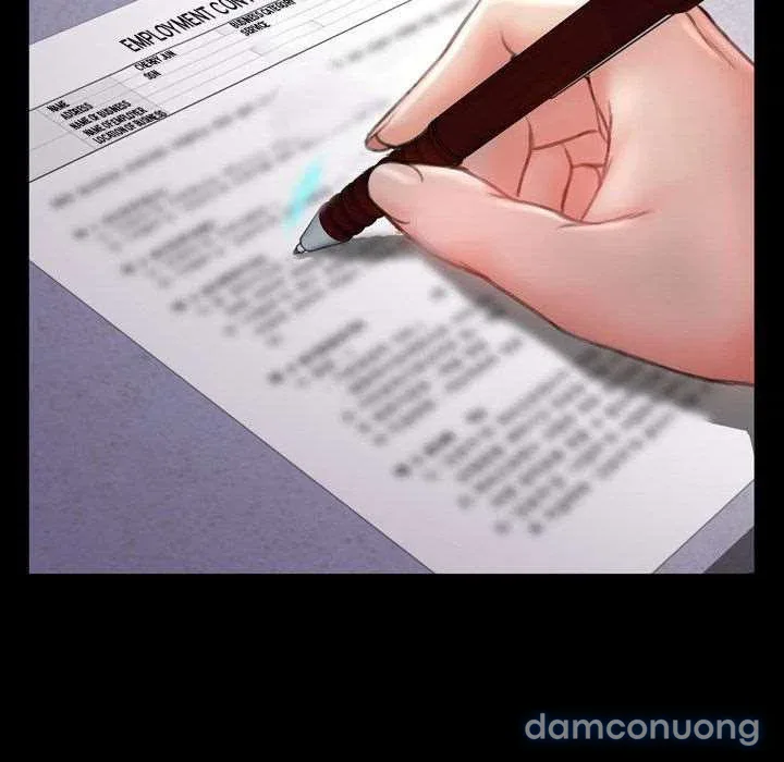 Em gái bán hàng sextoy 