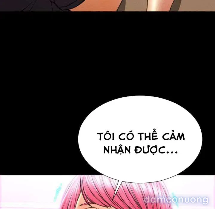 Em gái bán hàng sextoy 