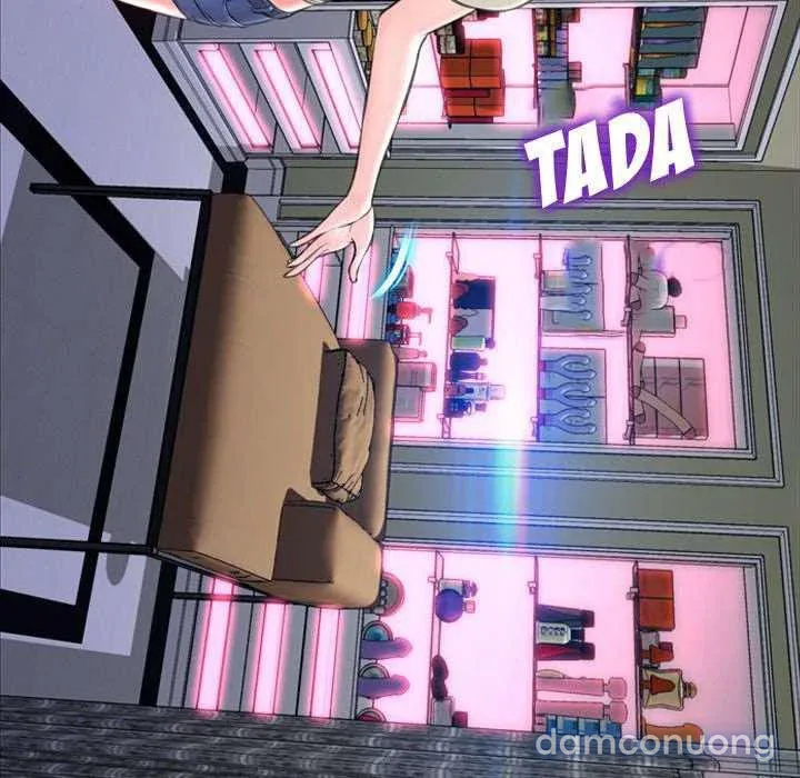 Em gái bán hàng sextoy 