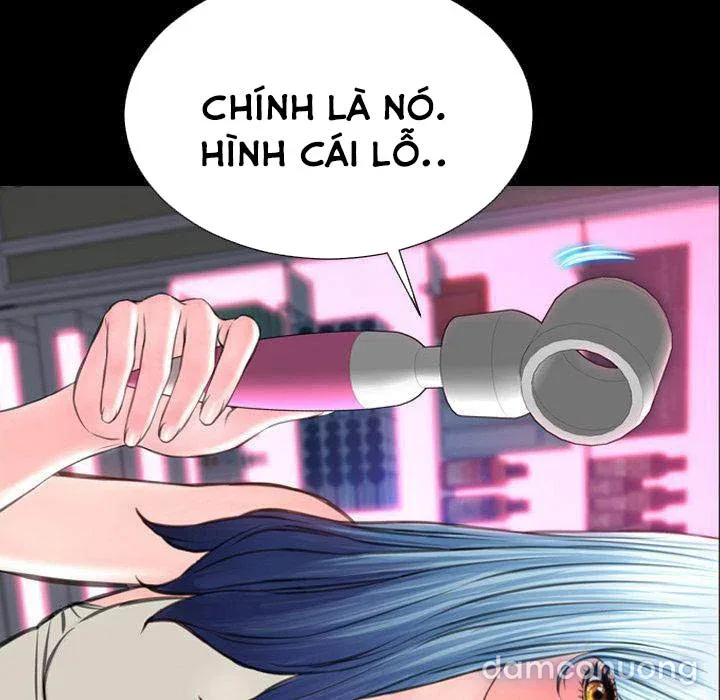 Em gái bán hàng sextoy 