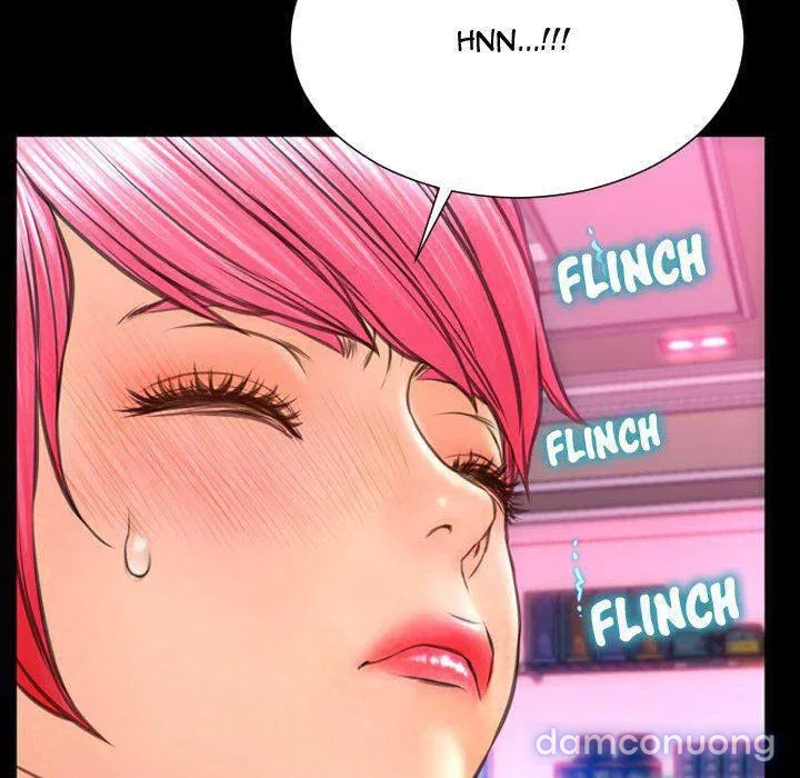 Em gái bán hàng sextoy 