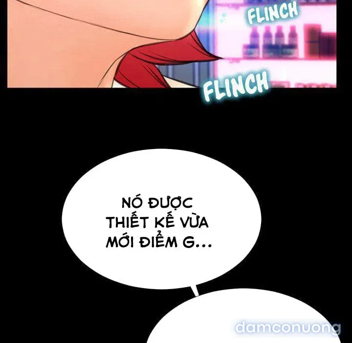 Em gái bán hàng sextoy 
