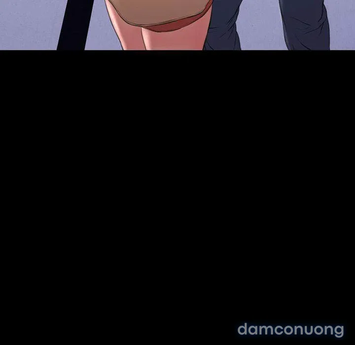 Em gái bán hàng sextoy 