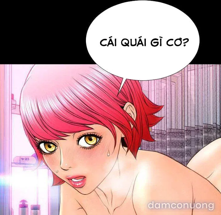 Em gái bán hàng sextoy 