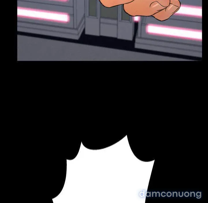 Em gái bán hàng sextoy 