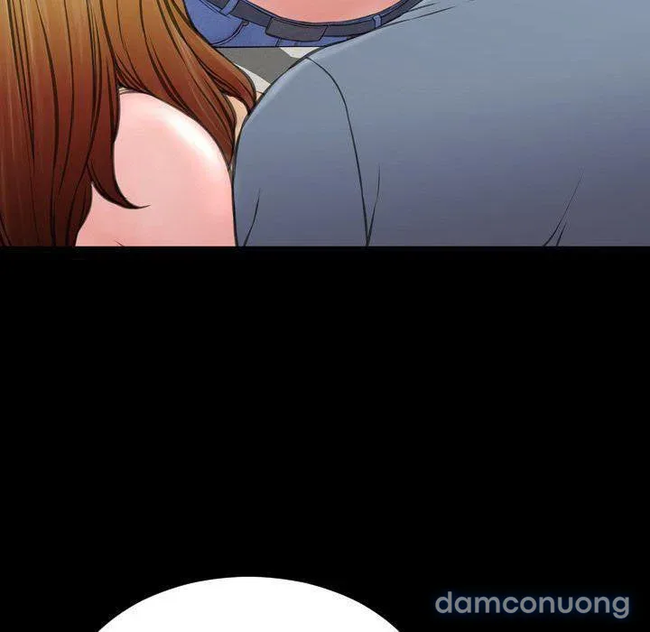 Em gái bán hàng sextoy 