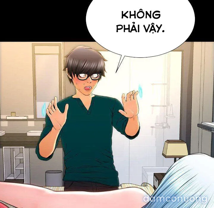 Em gái bán hàng sextoy 