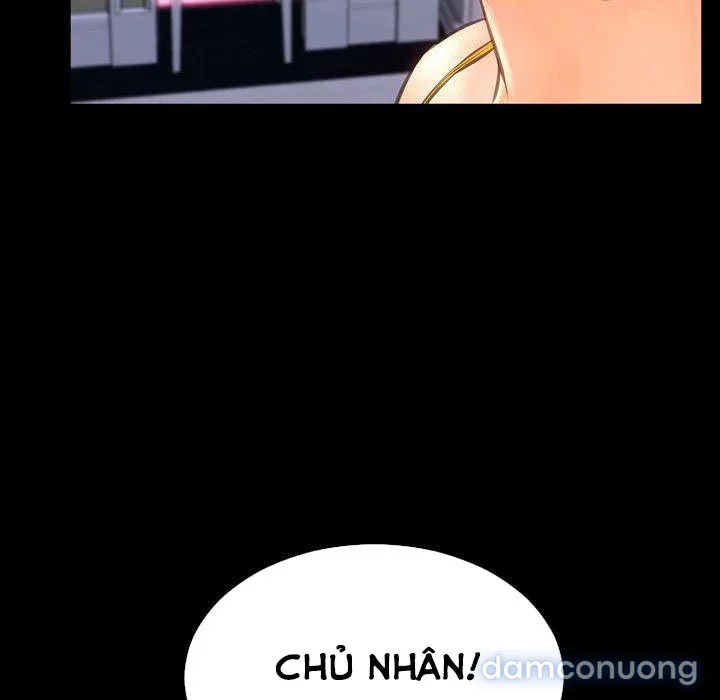 Em gái bán hàng sextoy 
