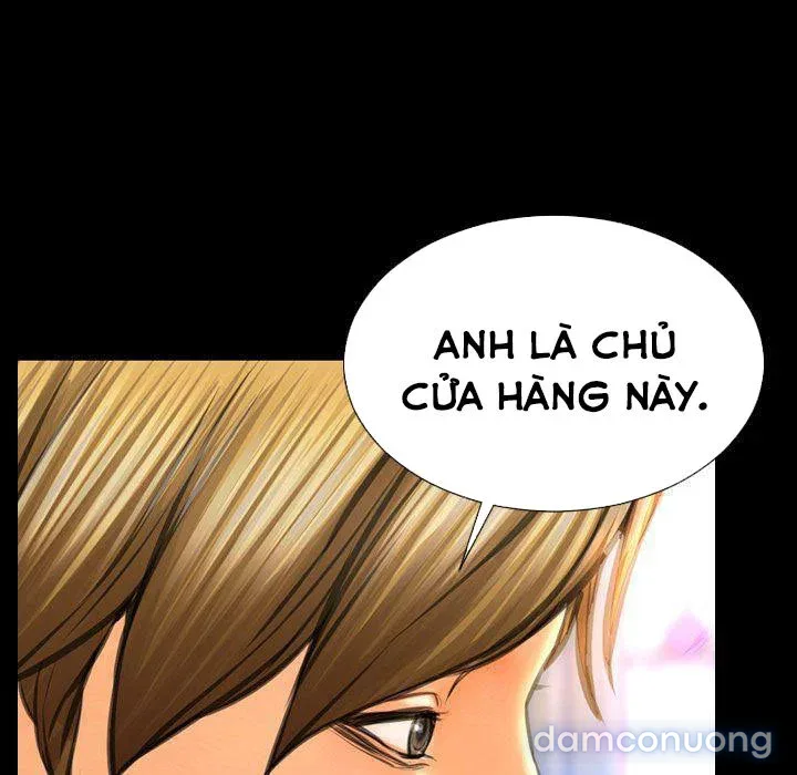 Em gái bán hàng sextoy 