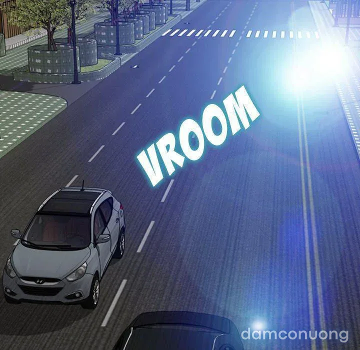 Em gái bán hàng sextoy 