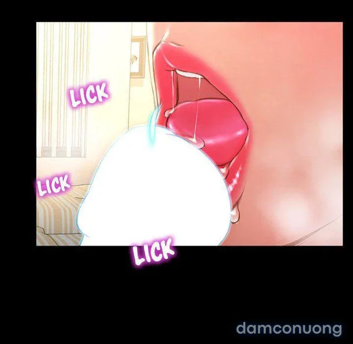 Em gái bán hàng sextoy 