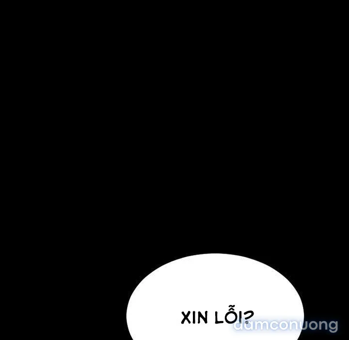 Em gái bán hàng sextoy 